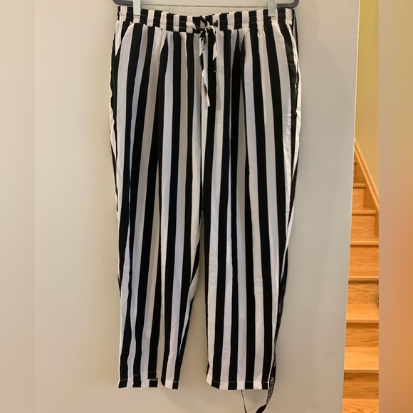 Striped Pants - Picture 2 of 5